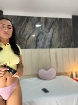 Snapshot of lia_sofiia chatting on 07.11.26 lia sofiia online show from 07.11.26
