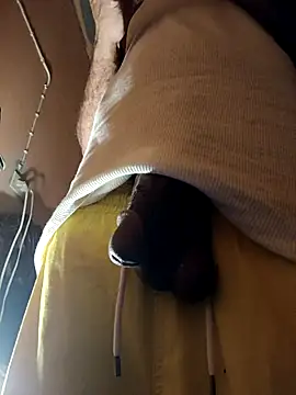 Snapshot of CeoblackLd69 chatting on 09.15.25 CeoblackLd69 online show from 09.15.25