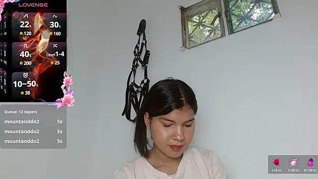 Snapshot of SophiaMeyerst chatting on 02.06.25 SophiaMeyerst online show from 02.06.25