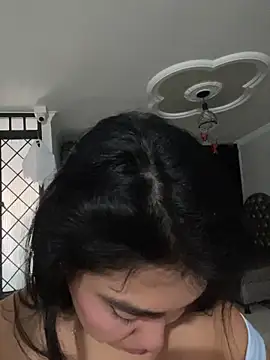 Snapshot of emma__cute__ chatting on 10.23.25 emma cute online show from 10.23.25