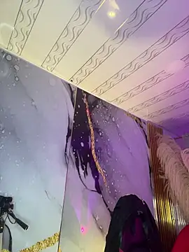 emma  cute   online show from 12.16.25