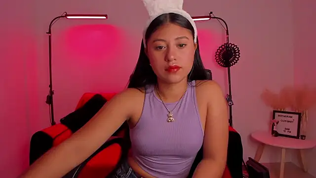 cloy baby   online show from 01.21.25