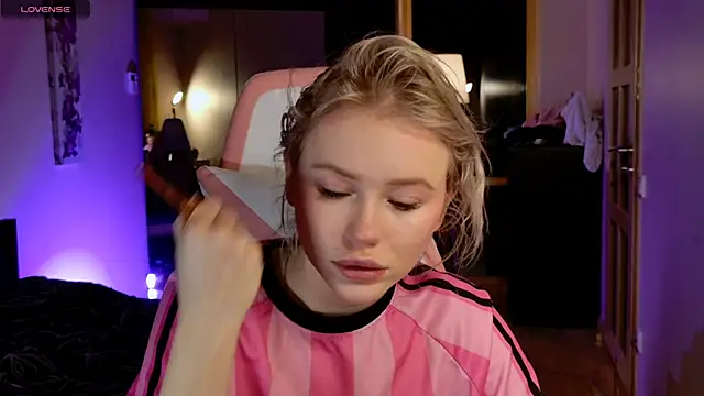 LexieLoree online show from 03.03.25