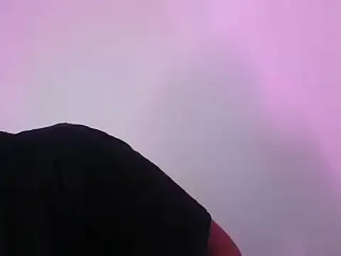 Snapshot of Kitra_New chatting on 12.28.24 Kitra New online show from 12.28.24