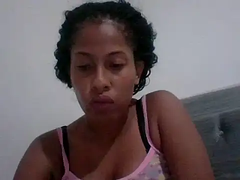 Snapshot of Kitra_New chatting on 02.27.25 Kitra New online show from 02.27.25