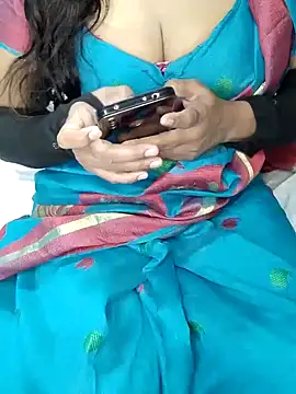 Snapshot of anaya1432 chatting on 09.30.25 anaya1432 online show from 09.30.25