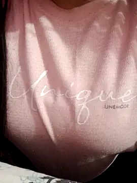 Snapshot of SHUBHI880 chatting on 11.19.25 SHUBHI880 online show from 11.19.25