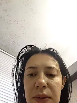 Snapshot of Isabella_21x chatting on 09.24.25 Isabella 21x online show from 09.24.25