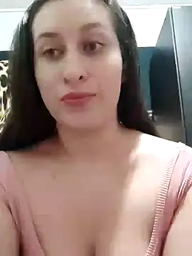 dulccemaria24 online show from 01.25.25