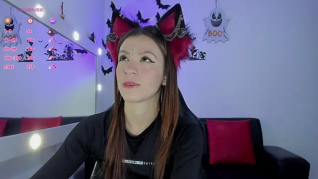 roxanne jones1 online show from 10.17.25