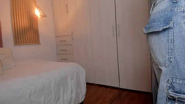 mia nevaeh online show from 02.09.25