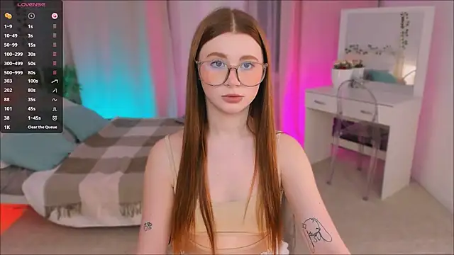 Freckle Diyana online show from 03.22.25