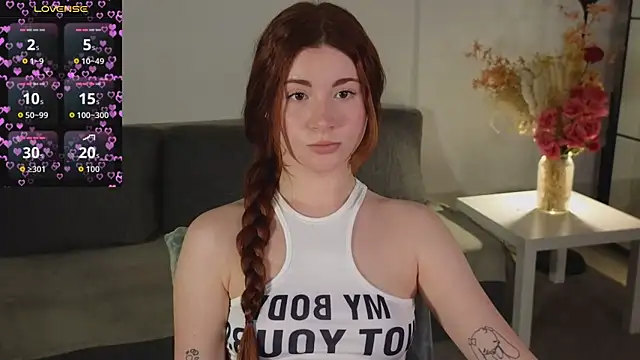 Freckle Diyana online show from 12.04.25