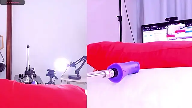 Saskia  Summer online show from 03.09.25