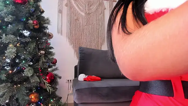 molly cams8 online show from 12.24.24