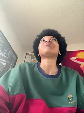 KimiAqua online show from 02.28.25