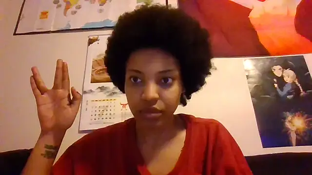 KimiAqua online show from 03.17.25