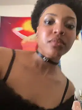 KimiAqua online show from 03.17.25