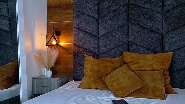 AmyPalmmer online show from 02.11.25