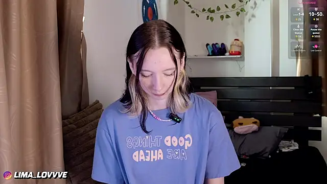 Snapshot of LimaLexxx chatting on 02.20.26 LimaLexxx online show from 02.20.26