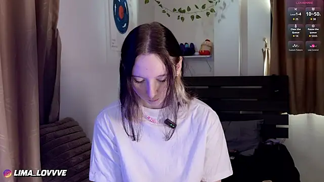 Snapshot of LimaLexxx chatting on 02.23.26 LimaLexxx online show from 02.23.26