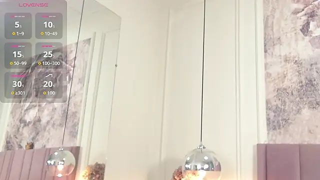 SabrinaDevill online show from 01.08.26