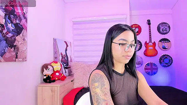 Snapshot of madelyn_rose_ chatting on 03.12.25 madelyn rose online show from 03.12.25