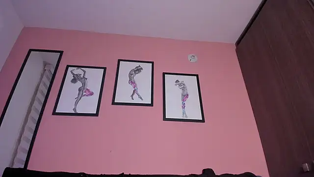 Snapshot of SensualJane2 chatting on 02.13.25 SensualJane2 online show from 02.13.25