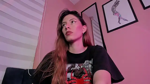 Snapshot of SensualJane2 chatting on 06.11.26 SensualJane2 online show from 06.11.26