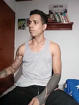 Snapshot of chero_95 chatting on 11.22.25 chero 95 online show from 11.22.25