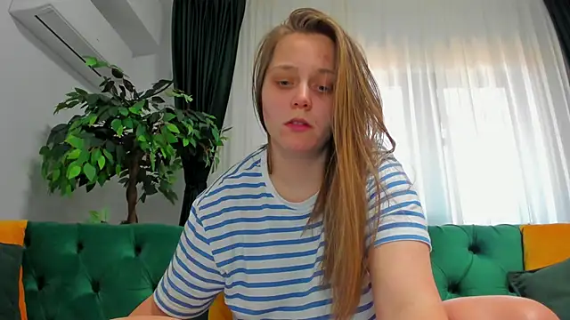 Snapshot of bonnie6969 chatting on 03.09.25 bonnie6969 online show from 03.09.25
