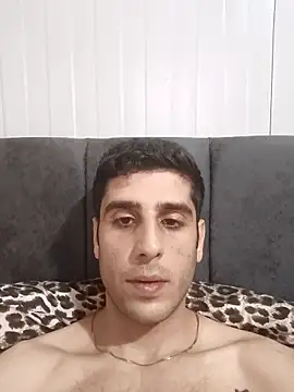 arenn1997 online show from 04.13.26