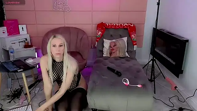 nurse-barbie online show from 05.18.26