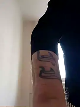 Snapshot of Chokakabraz chatting on 02.15.25 Chokakabraz online show from 02.15.25