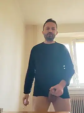 Snapshot of Chokakabraz chatting on 10.31.25 Chokakabraz online show from 10.31.25