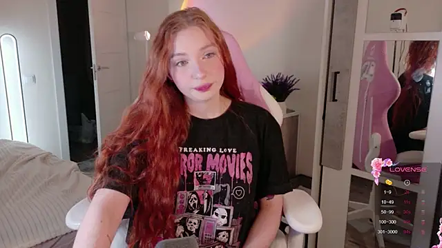 cinnabon girls online show from 10.28.25