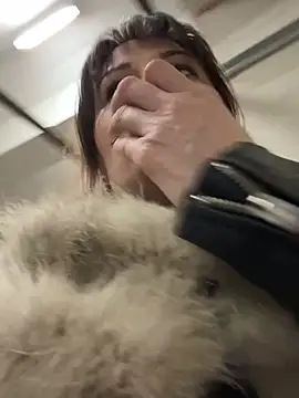 Snapshot of ZhenjaPoledance chatting on 03.10.25 ZhenjaPoledance online show from 03.10.25