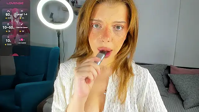 Hannah Carr online show from 10.07.25