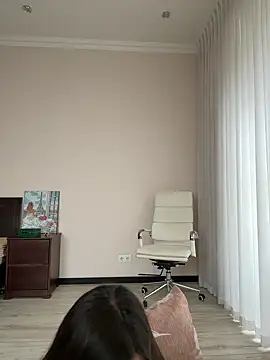 Hott Lolla online show from 01.31.25