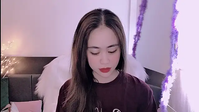 witch-39 online show from 02.20.25