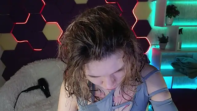 LitaBrom online show from 01.06.25