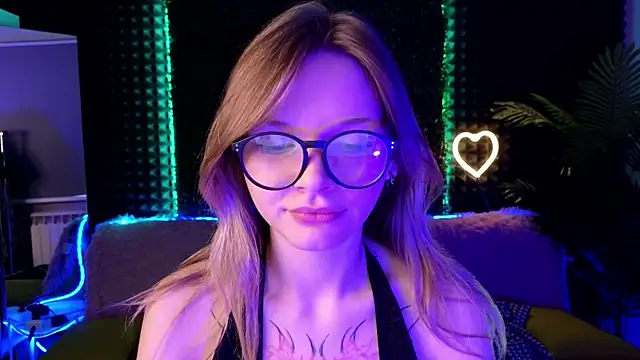 LitaBrom online show from 10.07.25