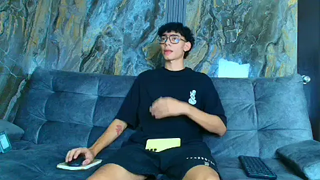 Snapshot of Daviid_laidd chatting on 01.25.25 Daviid laidd online show from 01.25.25