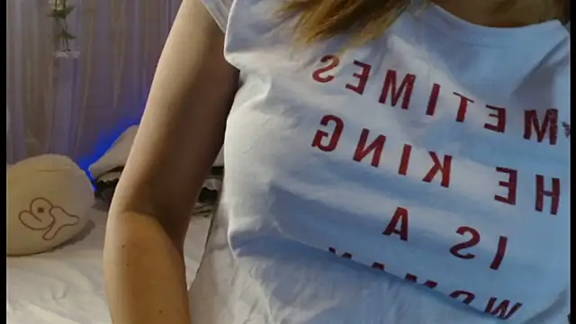 italagomez  online show from 01.19.25