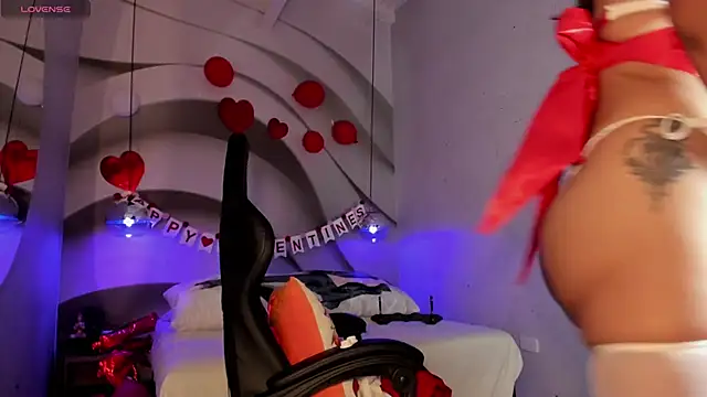 IamNayuta online show from 02.14.25