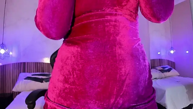 IamNayuta online show from 03.28.26