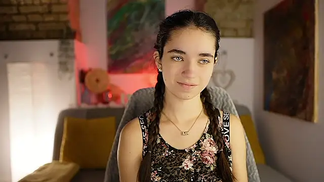 Snapshot of Gia_Paige18 chatting on 12.06.24 Gia Paige18 online show from 12.06.24