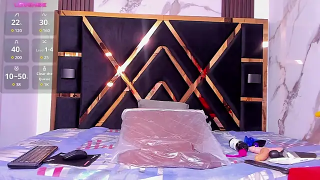 Snapshot of sweetebonny1 chatting on 12.06.24 sweetebonny1 online show from 12.06.24