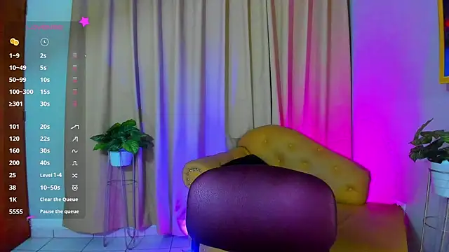 StarMilf online show from 02.13.25