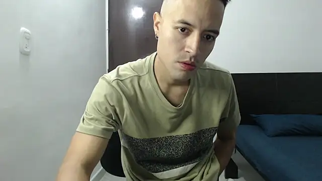 dimitriquiet05 online show from 12.24.24